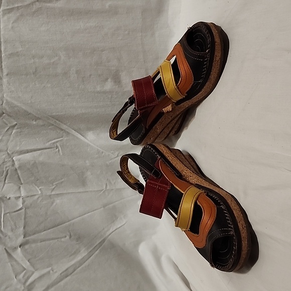 Art Company Art Levels W992 Womens Leather Wedge Sandals, size 39 - Picture 4 of 9